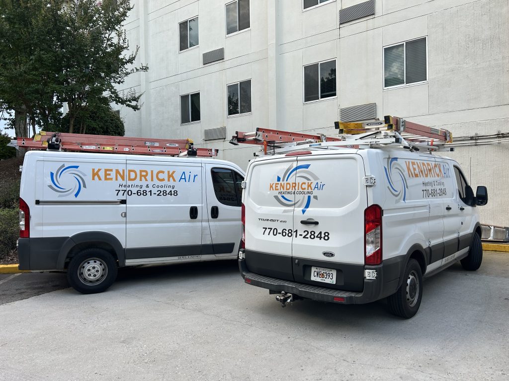 Kendrick Air technician on a 24/7 emergency commercial HVAC repair call